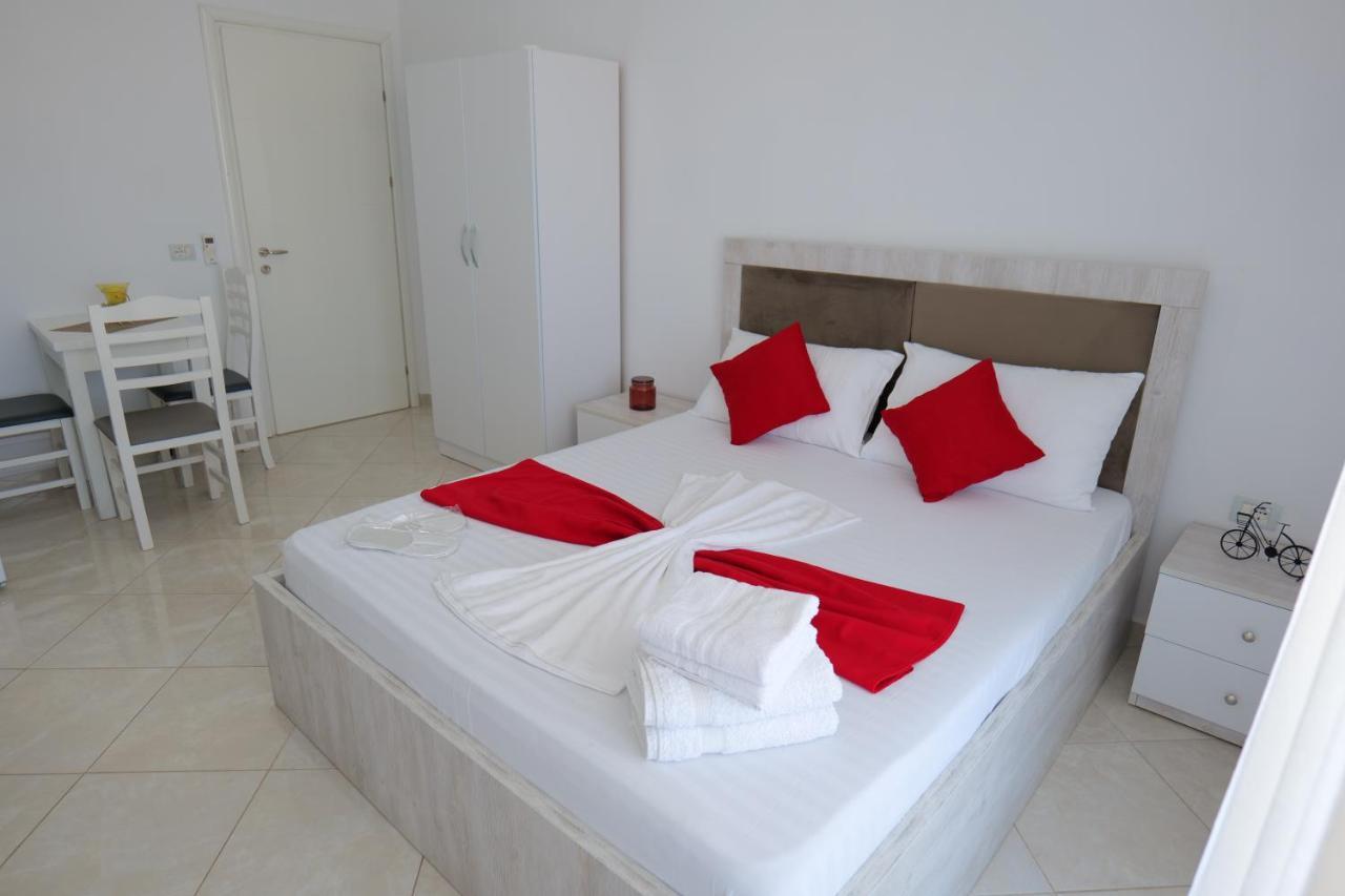Hotel Citrus 2 Ksamil Buitenkant foto