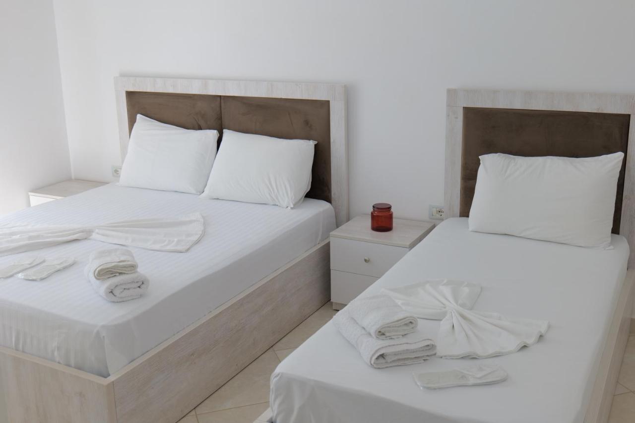 Hotel Citrus 2 Ksamil Buitenkant foto