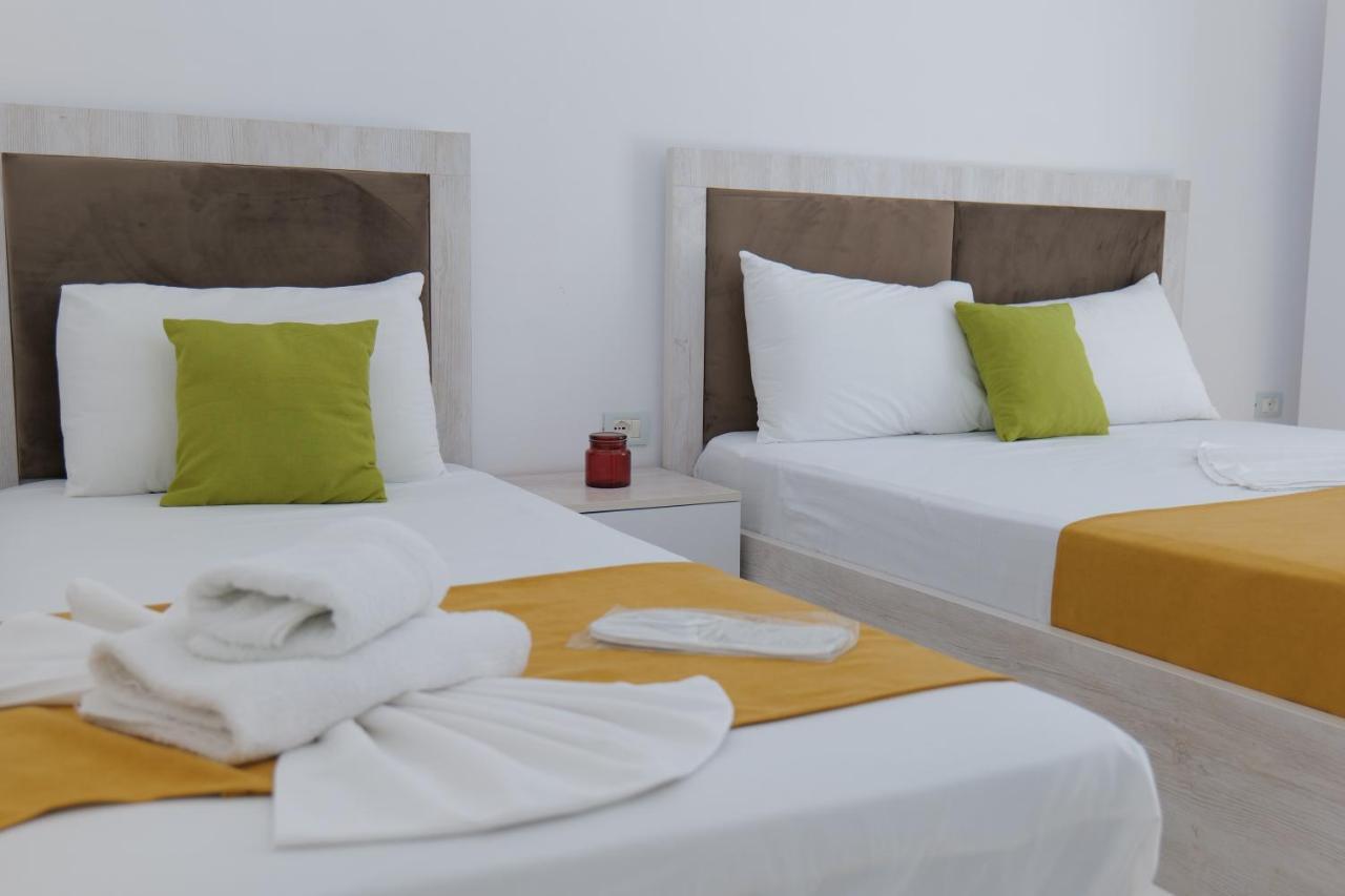 Hotel Citrus 2 Ksamil Buitenkant foto